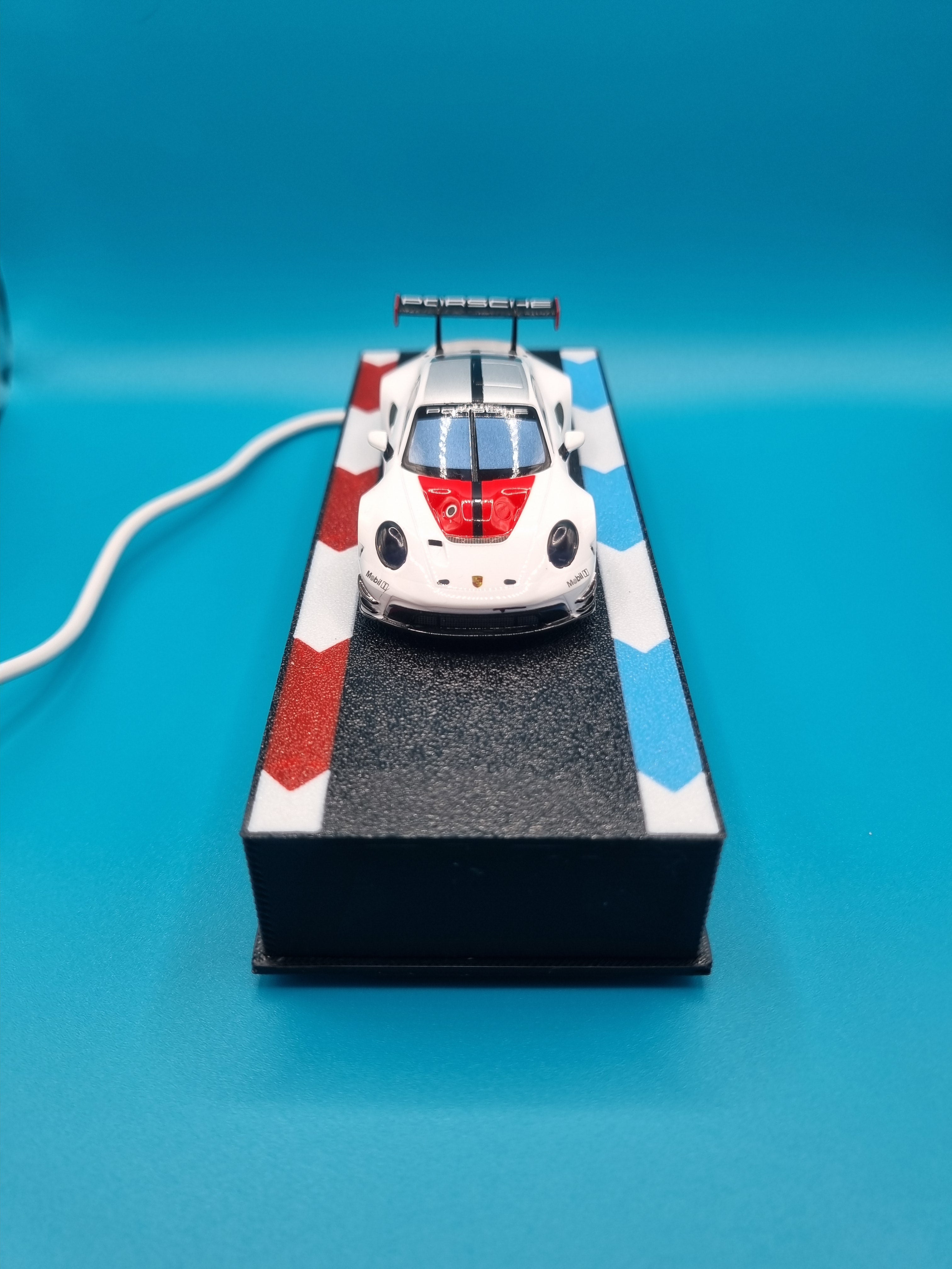 Ladedock kompatibel zu Original Carrera HYBRID Starterset-Karton, inkl. USB-Kabel
