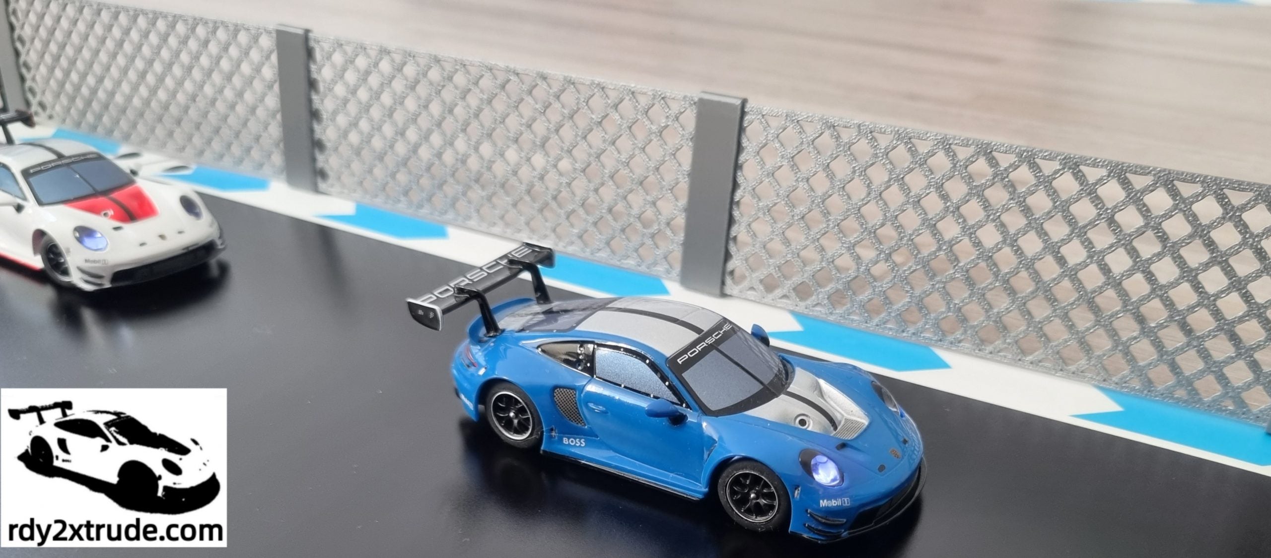 Fangzaun für Carrera Hybrid System