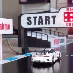 Startampelbrücke für Mini Race Challenge Startampel kompatibel mit Carrera HYBRID Bahnen