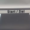 Start-Ziel-Brücke kompatibel mit Carrera HYBRID Bahnen – Bild 3