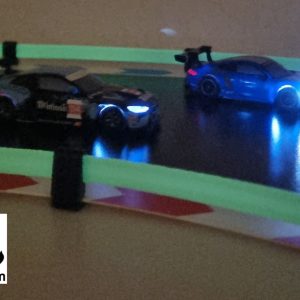 GLOW in the DARK Leitplanken kompatibel zu Carrera Hybrid System, einreihig, verschiedene Ausführungen